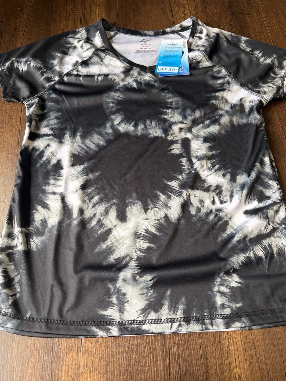 Kanu Surf UPF 50+ Rashguard Size XL Black Tie Dye Swim Shirt